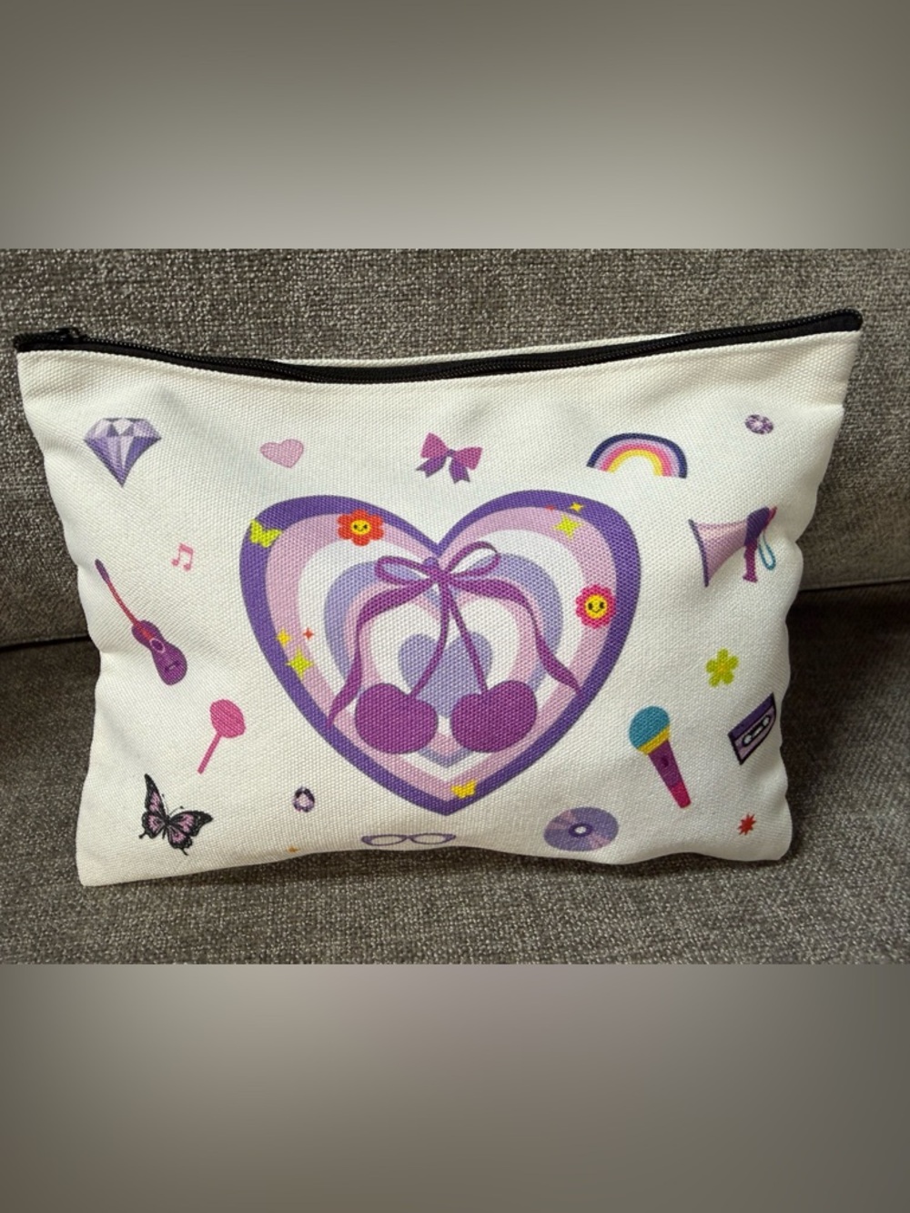 Purple Heart Cherry Graphic Organizer Zipper Pouch. NWOT (Material type; Canvas) - Picture 5 of 6